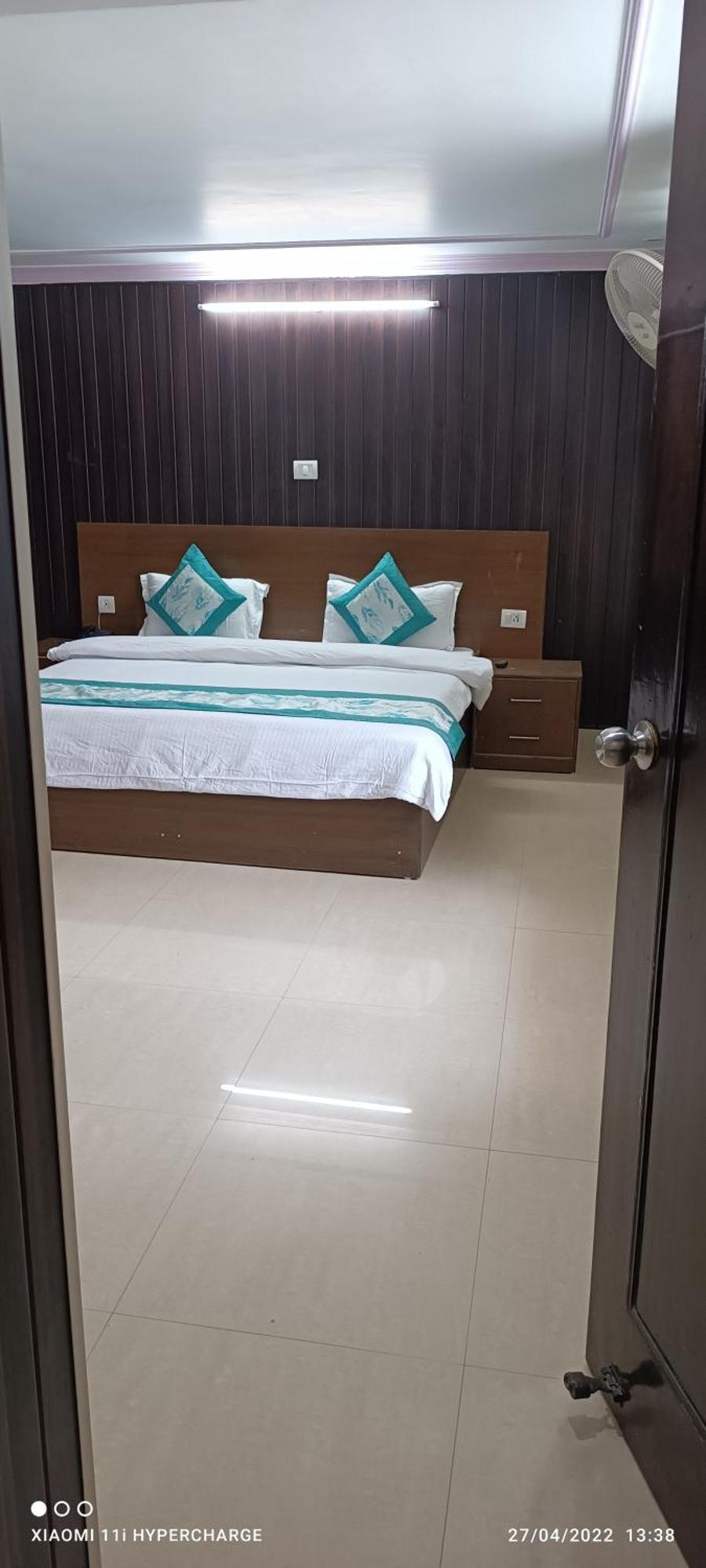 Hotel Prasanna Inn Rishīkesh Екстериор снимка