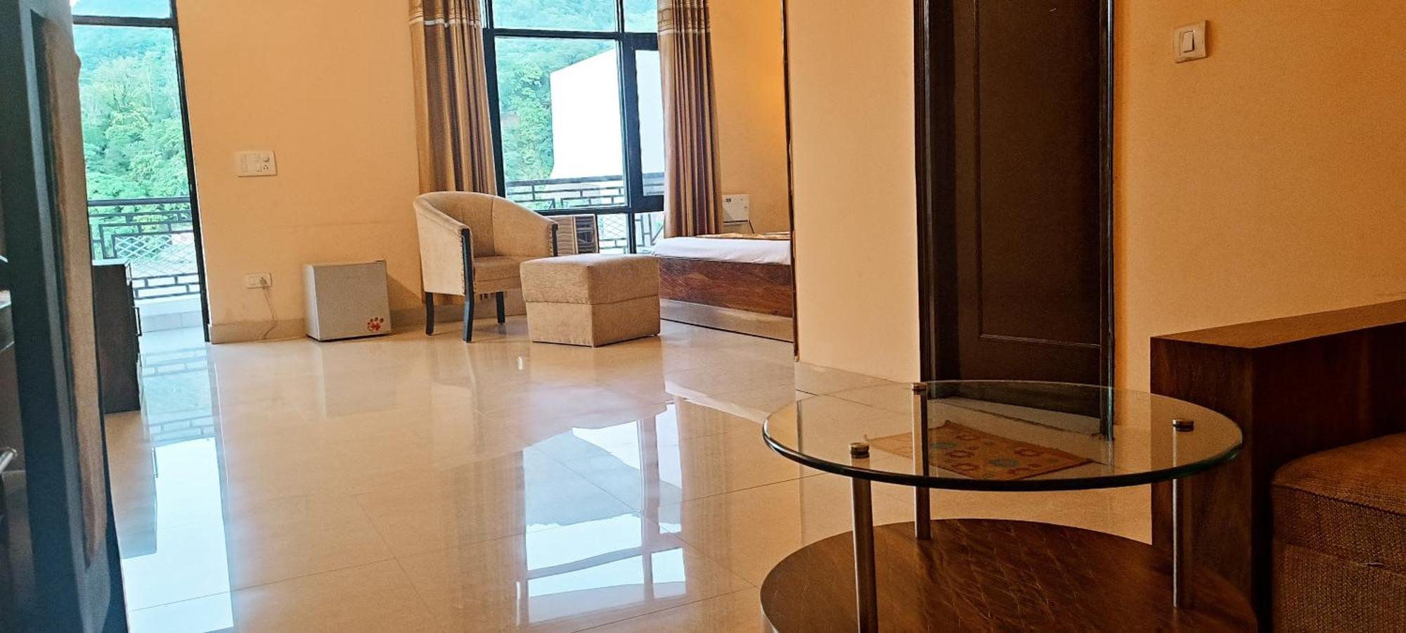 Hotel Prasanna Inn Rishīkesh Екстериор снимка