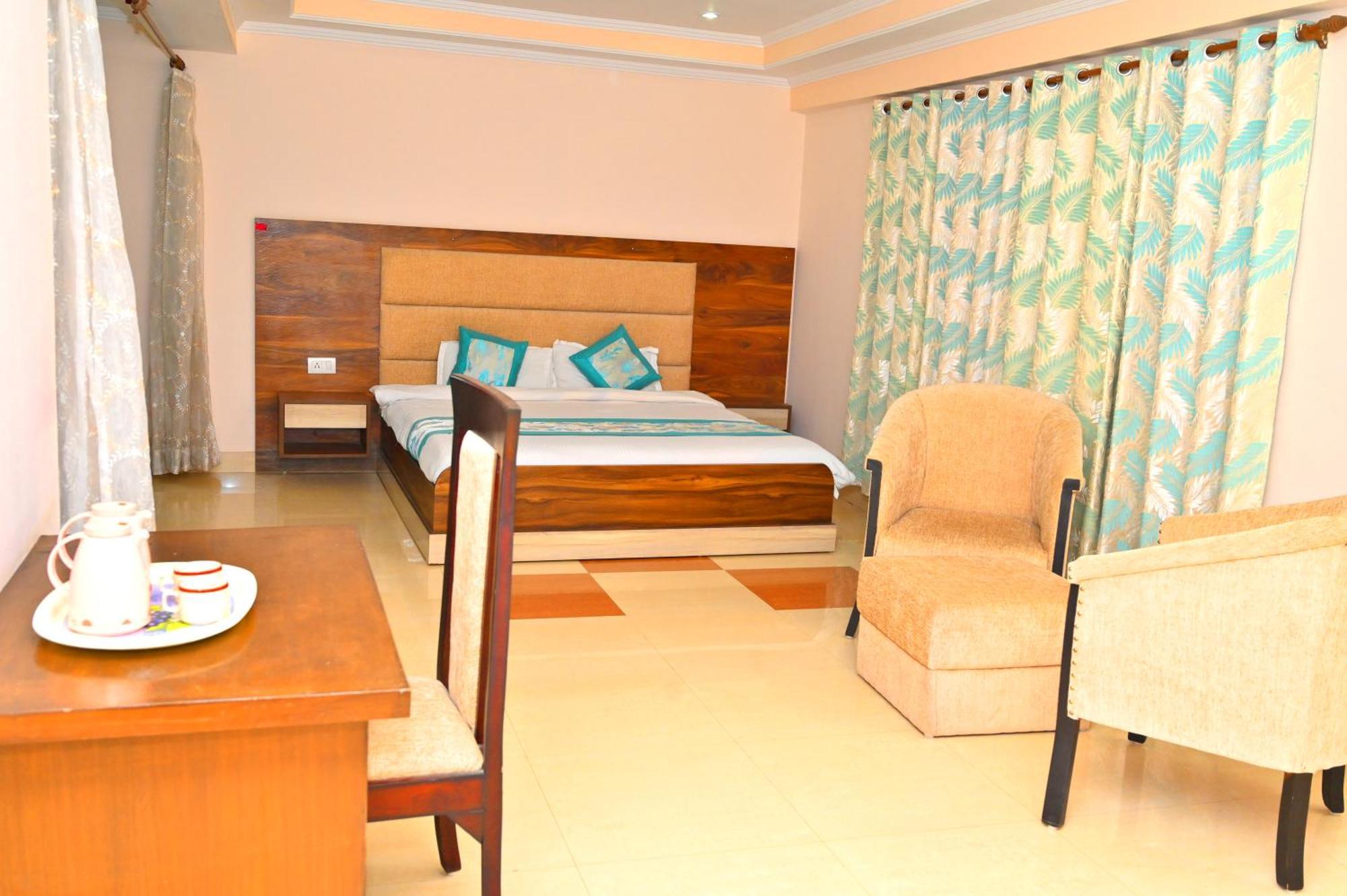Hotel Prasanna Inn Rishīkesh Екстериор снимка
