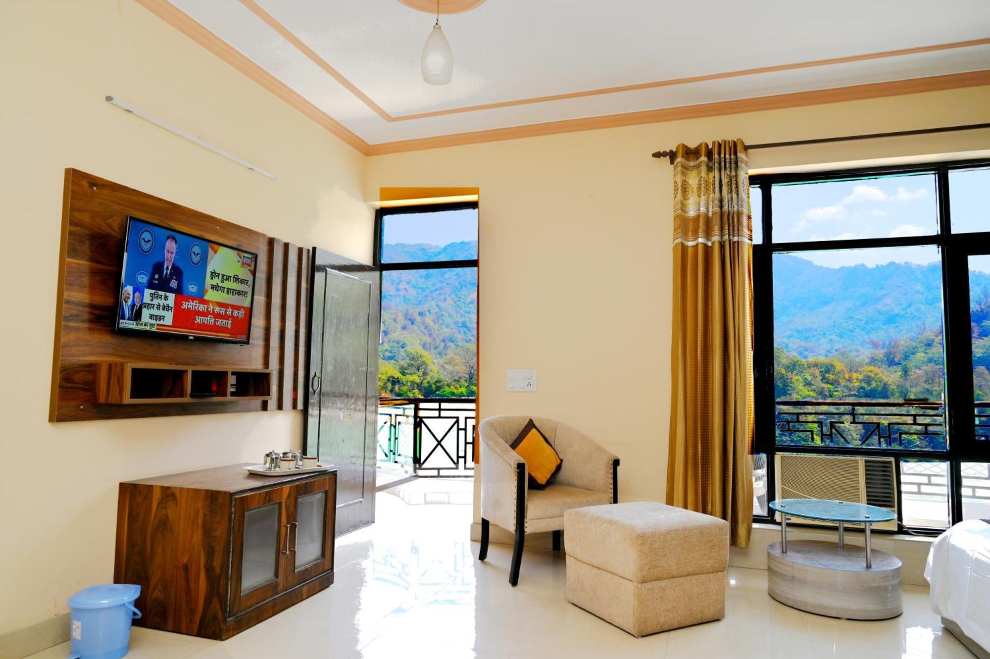 Hotel Prasanna Inn Rishīkesh Екстериор снимка