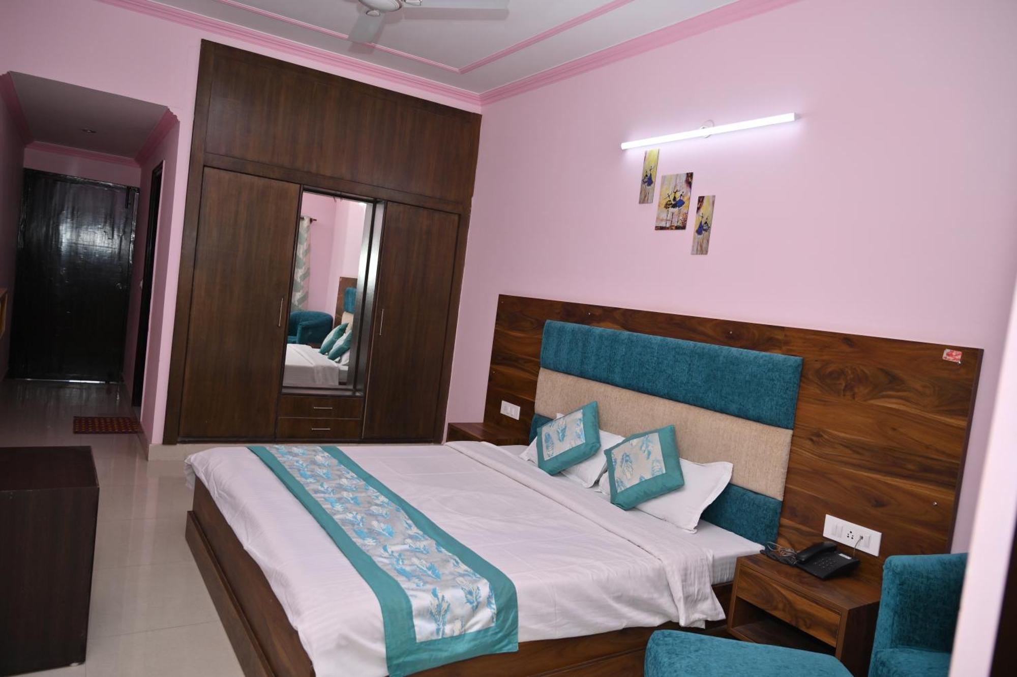Hotel Prasanna Inn Rishīkesh Екстериор снимка
